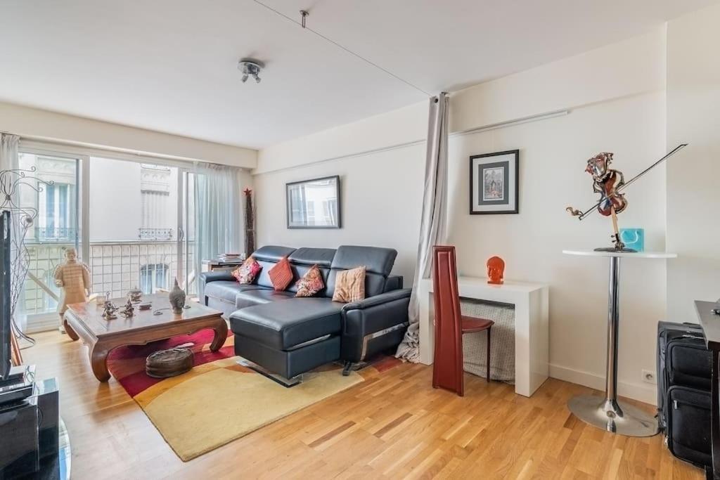 Luxury Near Eiffel Tower 2 Bedrooms Appartamento