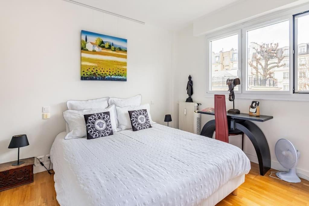 Appartamento Luxury Near Eiffel Tower 2 Bedrooms Parigi